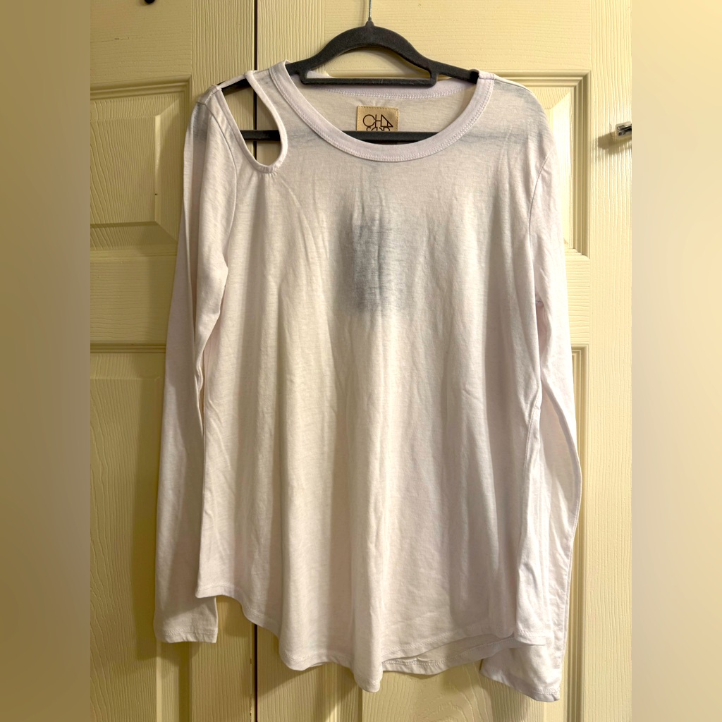 Chaser Cut Out Cream Blouse Nwts Size L